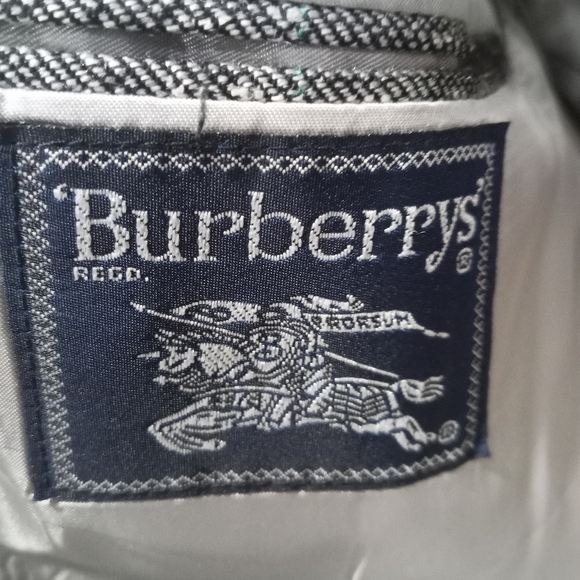 Vintage Burberry gray plaid oversized blazer - Picture 9 of 11